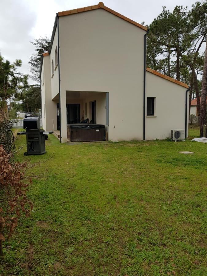 Les Embruns Villa La Tranche-sur-Mer Exterior photo